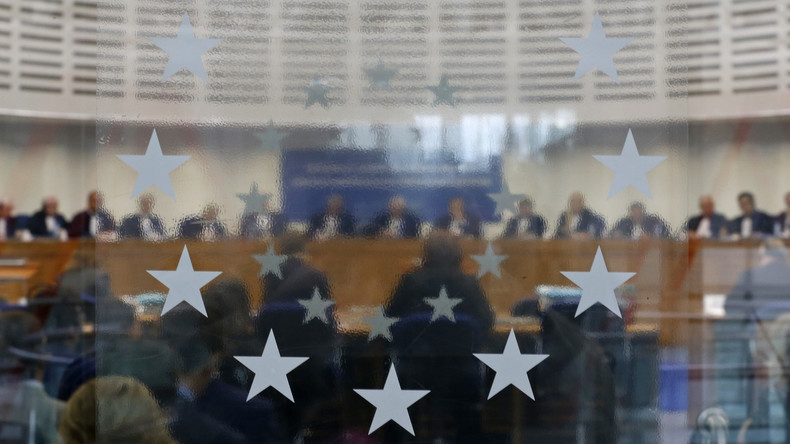 La CEDH condamne les obligations imposées en France aux transgenres pour changer d'état civil