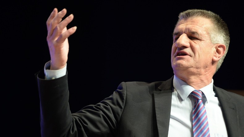 «Il me pique toutes mes idées» : Jean Lassalle s'en prend à Emmanuel Macron