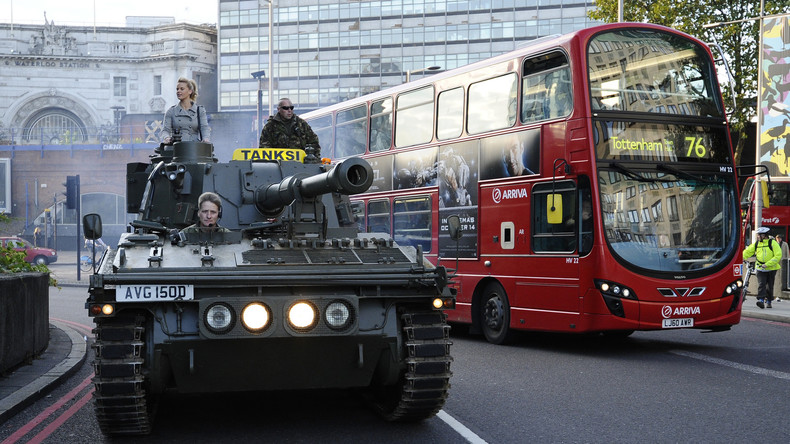 Un collectionneur britannique trouve plus de deux millions d'euros d'or dans un tank