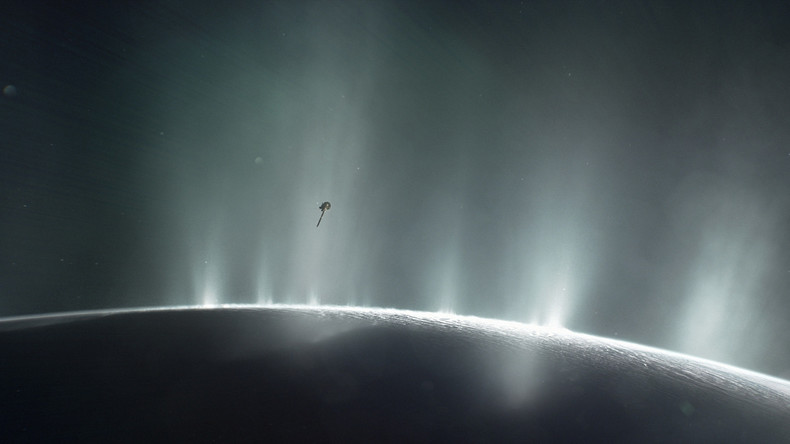Des conditions favorables à la vie repérées sur une lune de Saturne