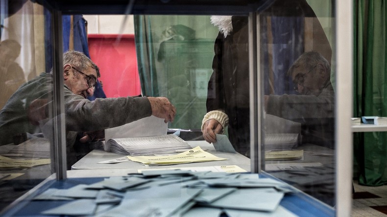 Législatives : la stratégie de la direction du PS qui permet de ménager En Marche !