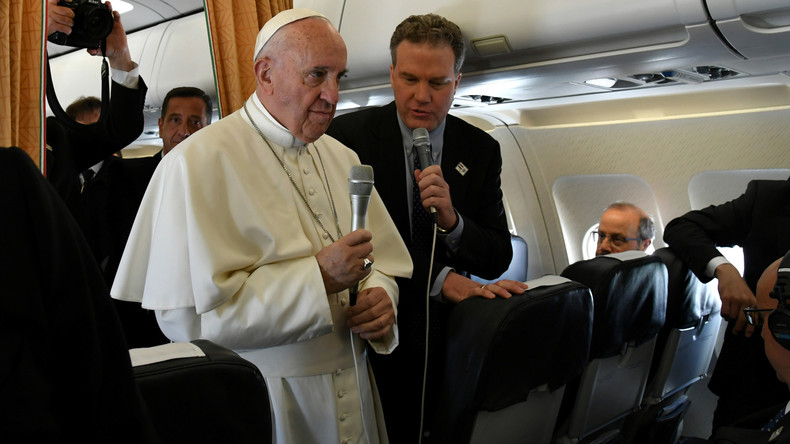 Le pape François avoue ne pas savoir d'où vient Emmanuel Macron