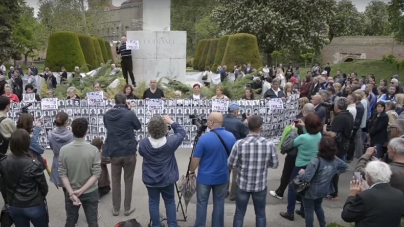 «Vous devriez avoir honte» : à Belgrade, le refus de Paris d’extrader Haradinaj ne passe pas (VIDEO)