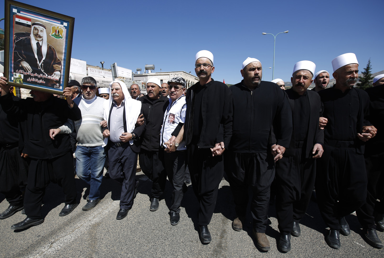 Golan occupé : des centaines de manifestants commémorent l'indépendance de la Syrie (PHOTOS)