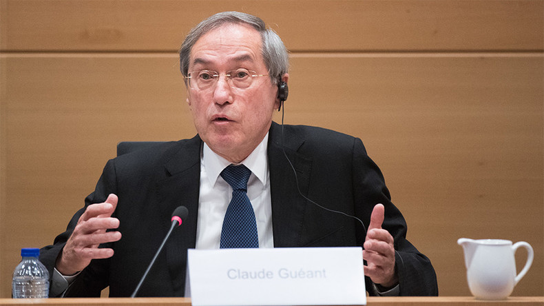 Kazakhstan, hélicoptères et rétrocommissions : Claude Guéant accablé par une note de 2011