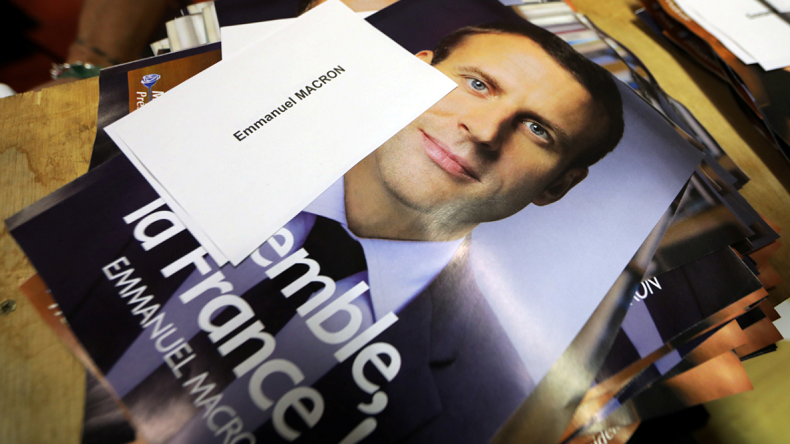 Macron renonce à exiger de ses candidats qu'ils quittent leur parti pour les législatives