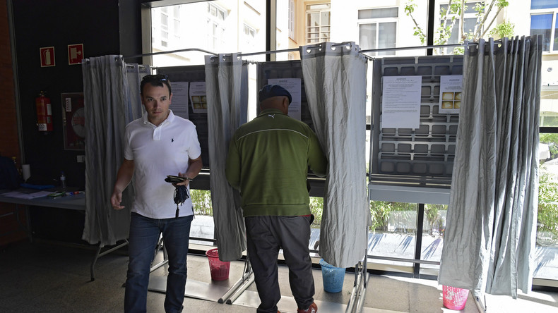 Présidentielle 2017 : la participation à 20h pourrait atteindre 74%, taux le plus bas depuis 1969