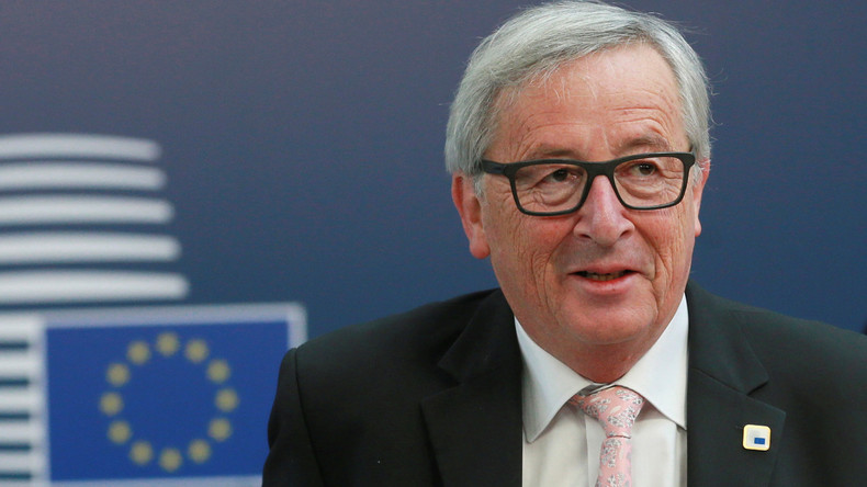 Jean-Claude Juncker pour le «principe» d'un ministre des Finances et du budget de la zone euro