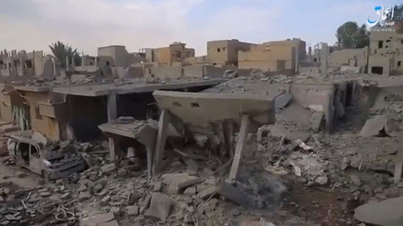 Accusé par Damas d’avoir tué des dizaines de civils en bombardant Deir ez-Zor, Washington dément