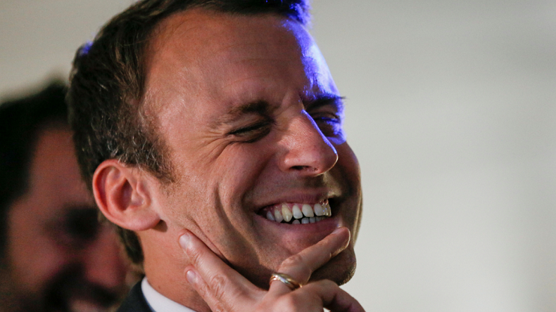 A l'annonce du gouvernement, les internautes réagissent avec humour