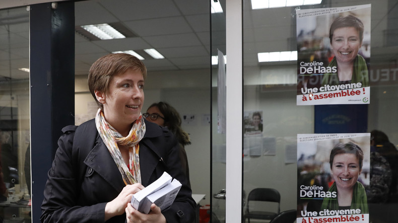 Harcèlement de rue à La Chapelle-Pajol : Caroline De Haas propose des «trottoirs plus larges»