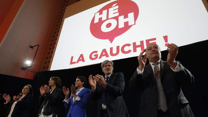Roses effacées, mentions «Macron» ajoutées : ces candidats honteux de leur investiture PS
