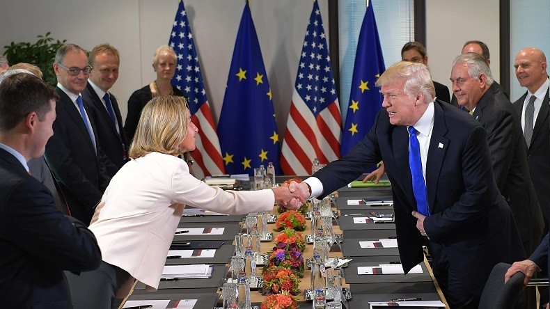 Erreur de traduction ? «Les Allemands sont mauvais», aurait dit Donald Trump aux dirigeants de l'UE