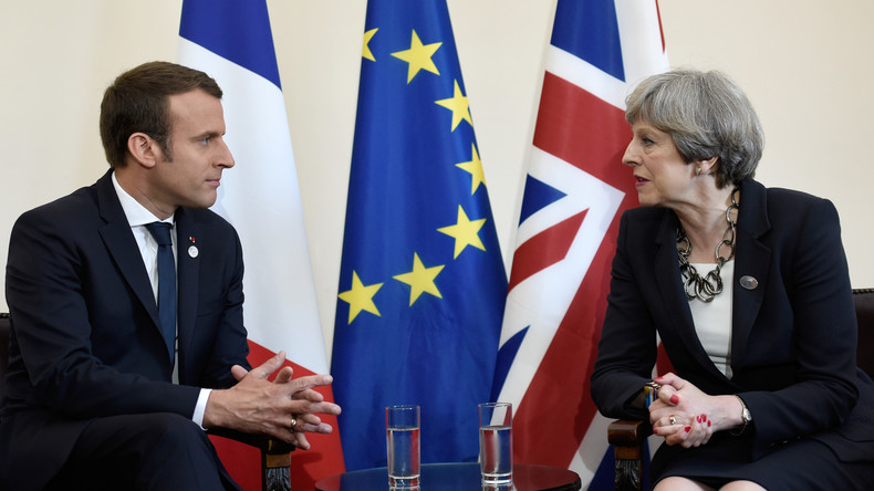 Macron promet à May de faire tout ce qui est possible contre le terrorisme