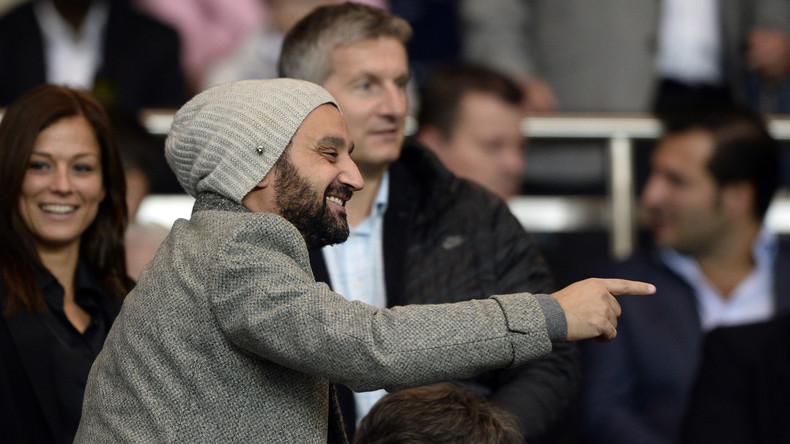 Affaire Hanouna : la société de production de l'animateur contre-attaque en déposant trois plaintes