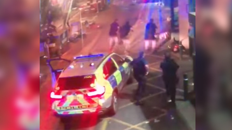 Des images de vidéosurveillance montrent les terroristes de Londres abattus par la police (VIDEO)