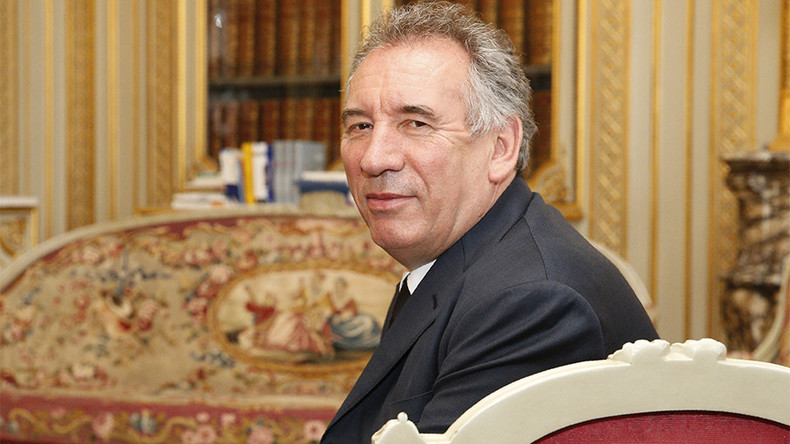 Financement du MoDem : Bayrou fait pression sur Radio France... mais seulement en tant que «citoyen»