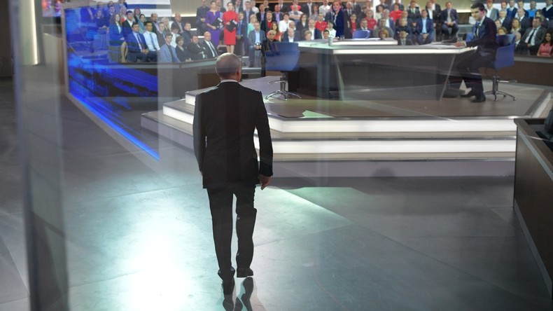 Vladimir Poutine : «Les sanctions nous ont obligé à mettre nos cerveaux en marche»