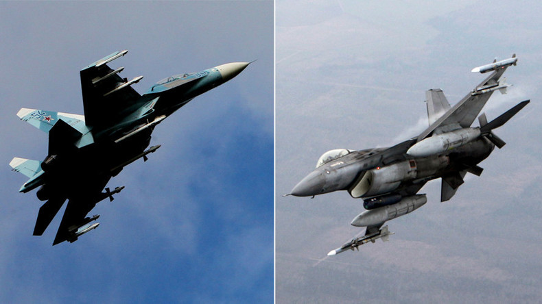 L'avion du ministre de la Défense russe a été survolé par un jet de l'OTAN