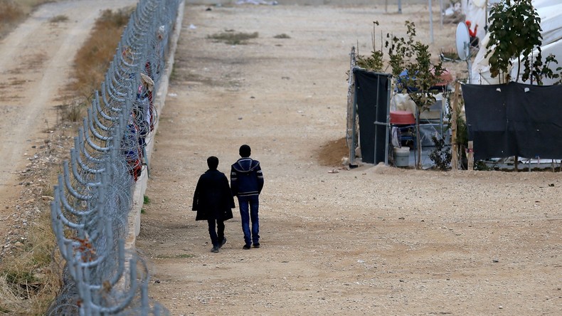 Mohamed VI accepte que le Maroc accueille 13 familles de réfugiés syriens «à titre exceptionnel»