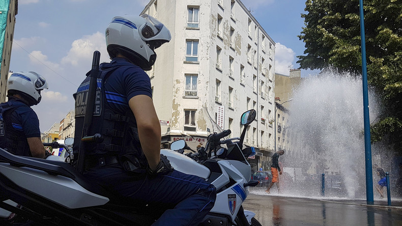A Saint-Denis, deux Russes auraient affronté 50 individus ?