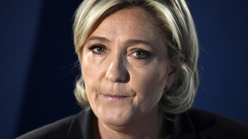 Assistants au Parlement européen : Marine Le Pen mise en examen par le parquet de Paris