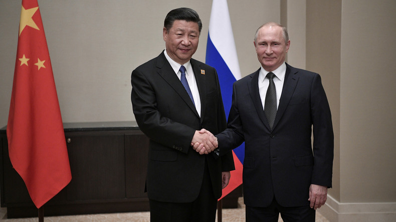 Xi Jinping rencontre Poutine à Moscou : dix milliards de dollars d'accords en vue