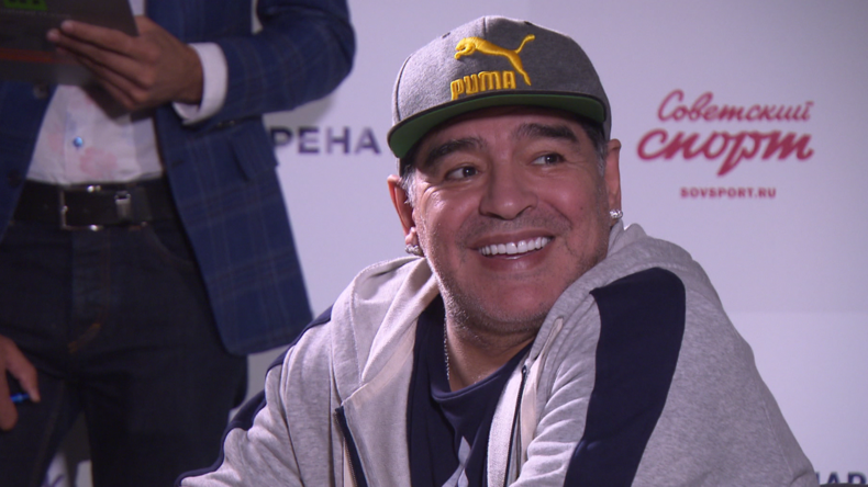 Maradona : Vladimir Poutine est «tout simplement phénoménal» (VIDEO)