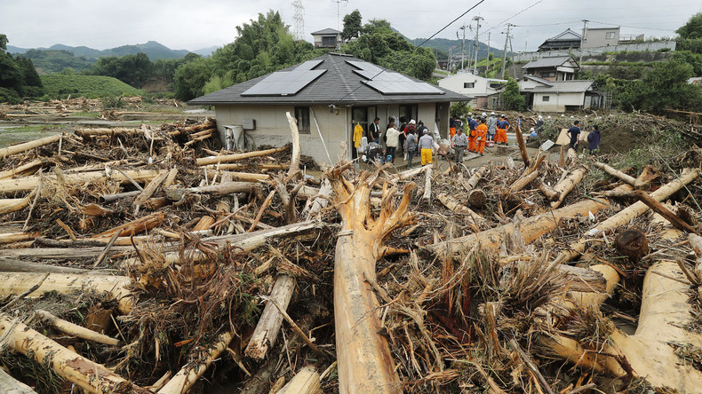 Au moins 15 morts dans des inondations catastrophiques au Japon