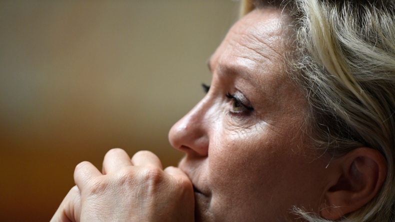 Marine Le Pen porte plainte contre l'AFP, «usine à ragots diffamatoires»