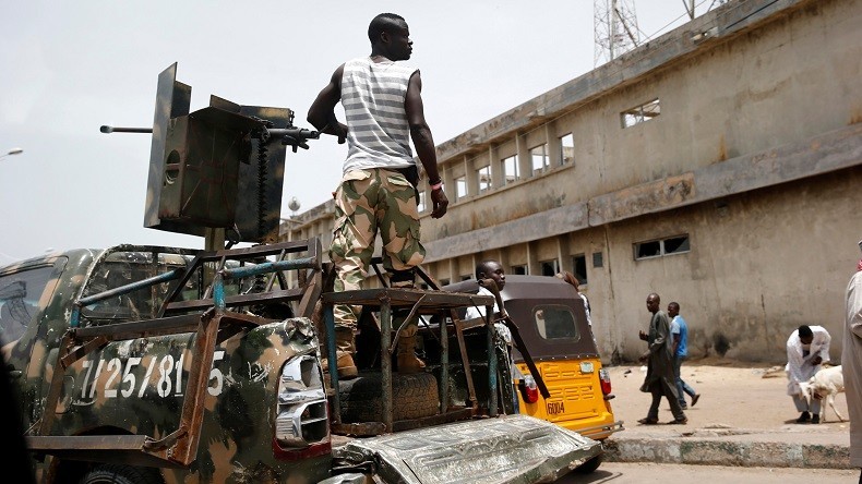 Nigeria : des femmes kamikazes tuent 15 personnes dans un quadruple-attentat