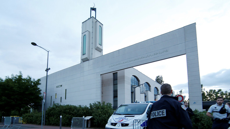 La mosquée de Créteil porte plainte pour agression «terroriste»
