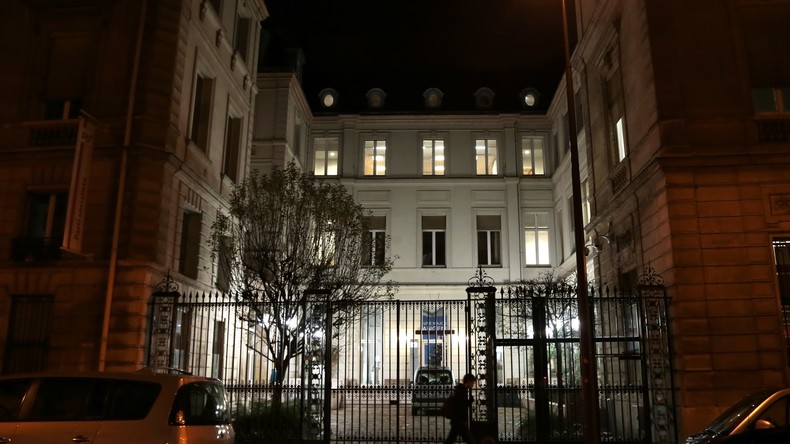 En difficulté financière, le PS loue Solférino pour le tournage de la série Baron noir