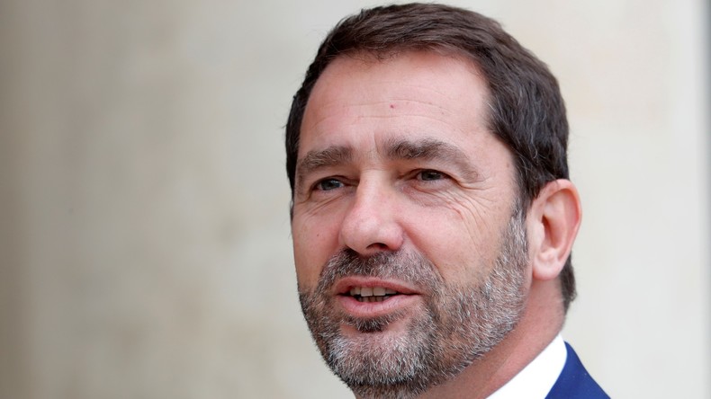 Castaner fustige le général de Villiers, l'accusant de se comporter en «poète revendicatif»