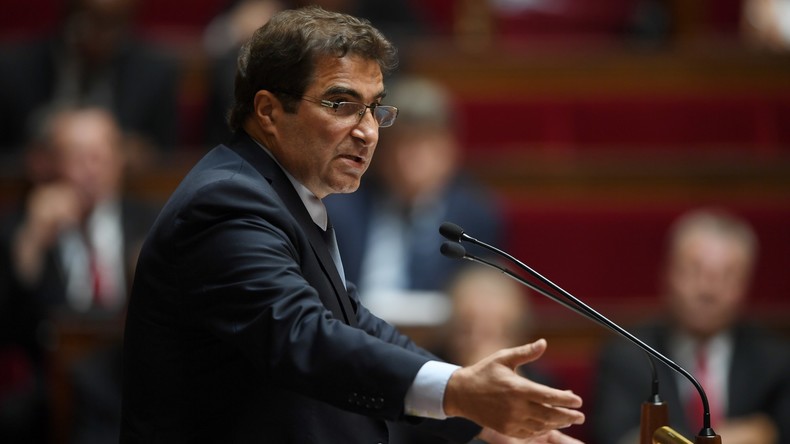 Suppression de la réserve parlementaire : LR menace de voter contre la loi de moralisation