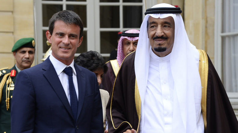 Bis repetita : Valls remet le couvert contre Maduro sur Twitter... et se fait (encore) incendier