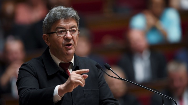 «La hollandisation de Macron est commencée», prévient Jean-Luc Mélenchon