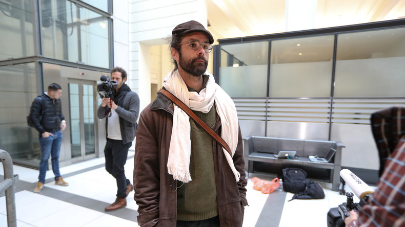 Le militant pro-migrants Cédric Herrou condamné à quatre mois avec sursis en appel