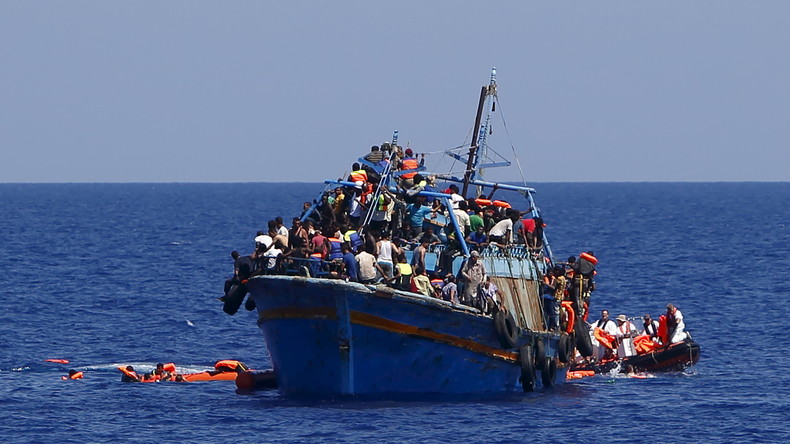 MSF suspend l'activité de son plus gros navire en Méditerranée, «Defend Europe» félicite l'ONG