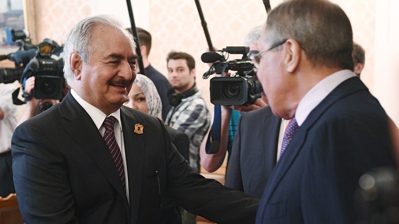Règlement politique en Libye : le maréchal Haftar demande l’aide militaire de la Russie
