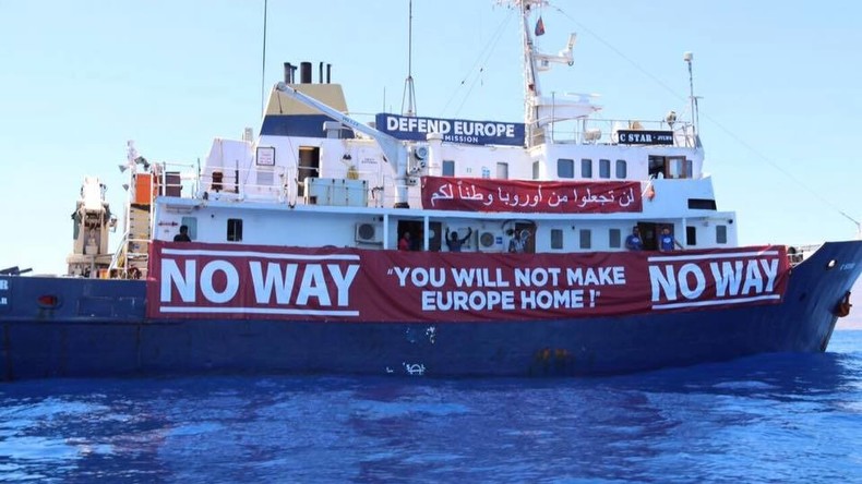 Les identitaires louent le «succès médiatique» du C-Star au terme de sa mission en Méditerranée