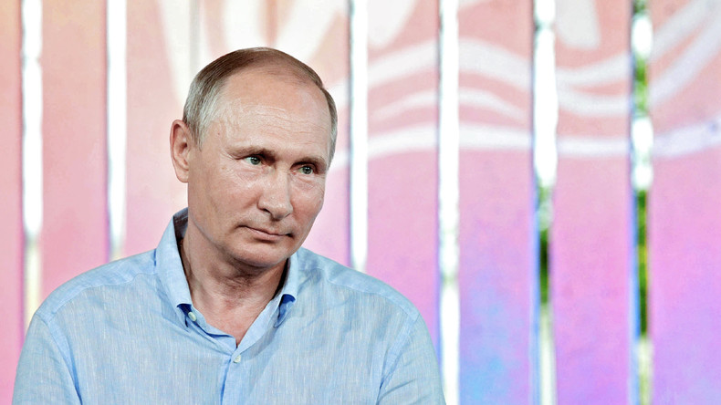 Vladimir Poutine souhaiterait minimiser l'influence de l'Etat dans le filtrage de contenu sur le net