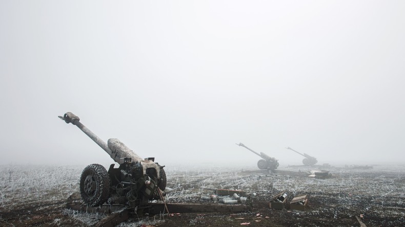 Des journalistes d’une chaîne russe surpris par des coups de feu ukrainiens près de Donetsk