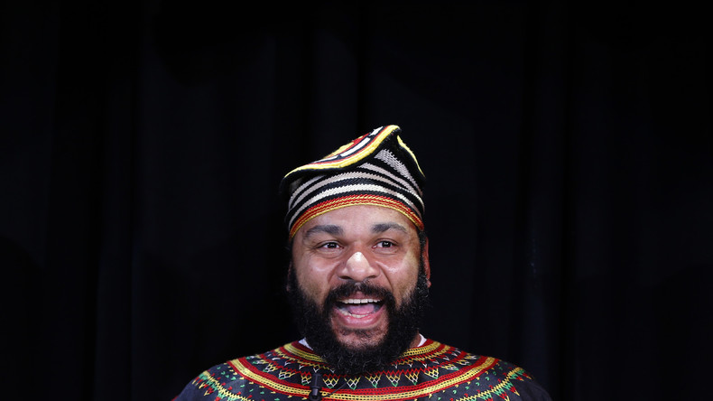 Dieudonné annonce qu'il se rendra en Corée du Nord en septembre afin d'«œuvrer pour la paix»