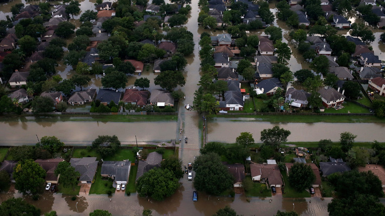 Donald Trump promet un don d'un million de dollars après l'ouragan Harvey