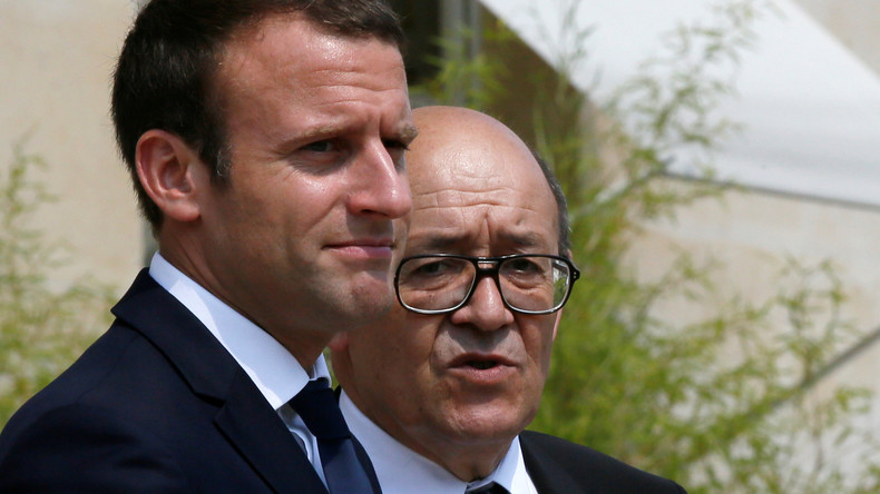 Syrie : Le Drian se replace sur la ligne de Hollande et demande le départ de Bachar el-Assad