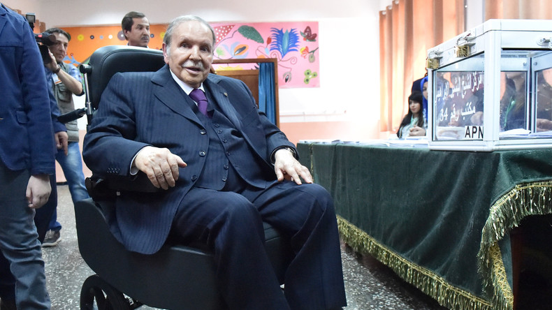 En Algérie la question de la vacance du pouvoir et d'une destitution de Bouteflika refait surface