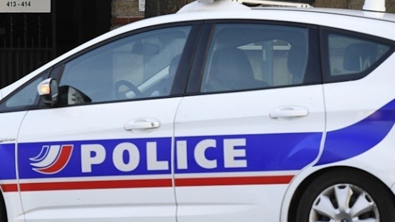 Yvelines : le policier renversé par une voiture dans un état critique, le chauffard en fuite