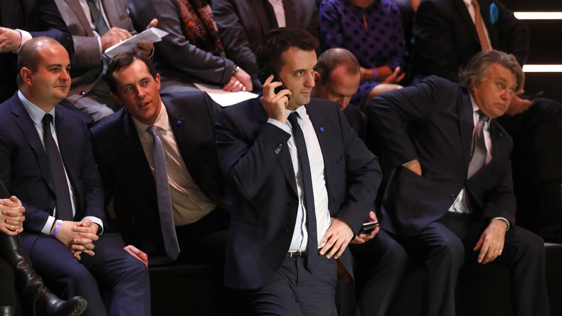 Gilbert Collard dénonce la «boursouflure de l'égo» dont souffrirait Florian Philippot