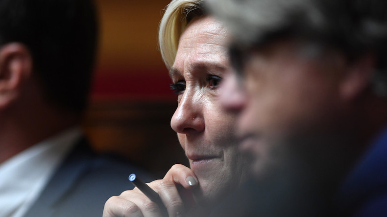Le «macronisme, c'est le salarié jetable» : Marine Le Pen fait une rentrée politique cruciale